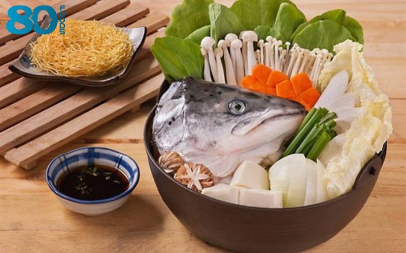 Đầu cá hồi thường được sử dụng để chế biến món lẩu, nhúng
