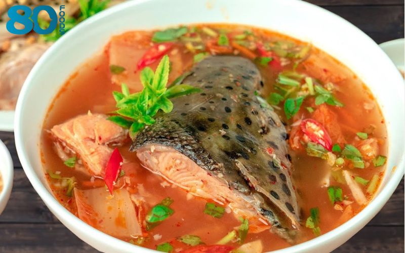 Đầu cá hồi Nauy tươi rất được ưa chuộng khi chế biến món canh chua