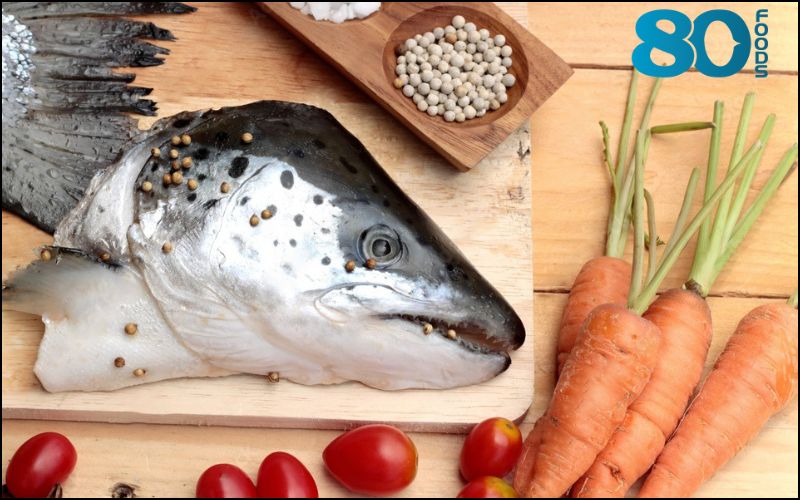 Sản phẩm đầu cá hồi Nauy tươi tại 80Foods