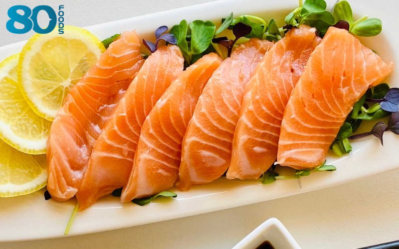 Không thể không nhắc đến Sashimi khi chế biến cá hồi Nauy 
