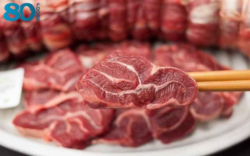 Lõi rùa bò Mỹ lát mỏng có đặc điểm giòn thơm, rất phù hợp với gu ẩm thực Việt Nam 